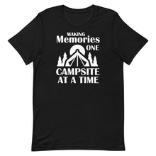 将图片加载到图库查看器，Making Memories One Campsite At A Time
