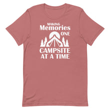 将图片加载到图库查看器，Making Memories One Campsite At A Time
